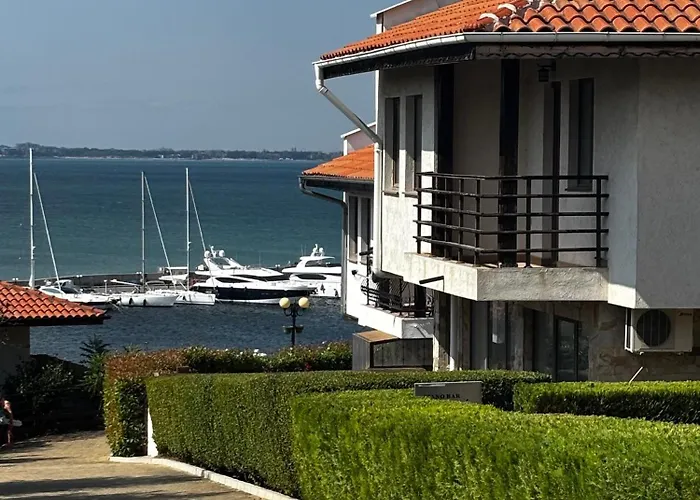 Apartman In Complex Sirena! Szveti Vlasz